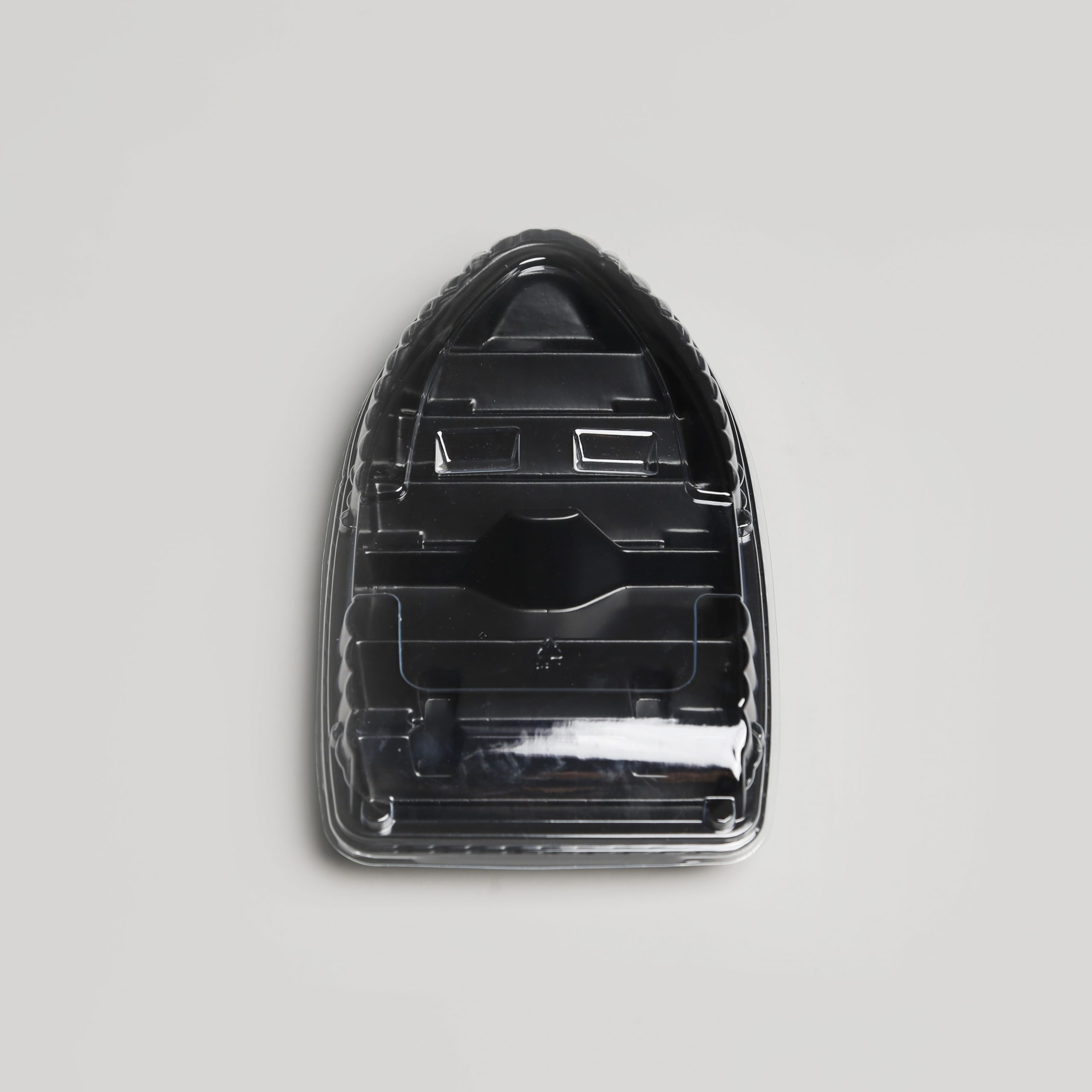 Barquette sushi bateau à base noire